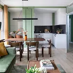 Luxury 3 Bed 26 Floor In