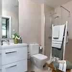 Luxury 3 Bed 26 Floor In شقة مالقة