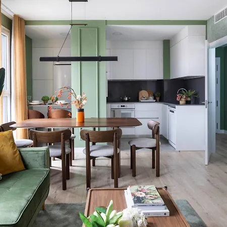 Luxury 3 Bed 26 Floor In