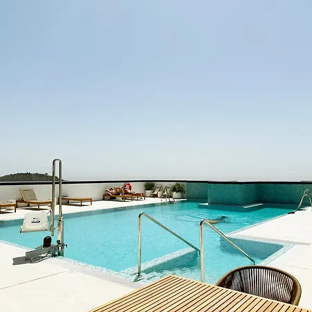 Luxury 3 Bed 26 Floor In